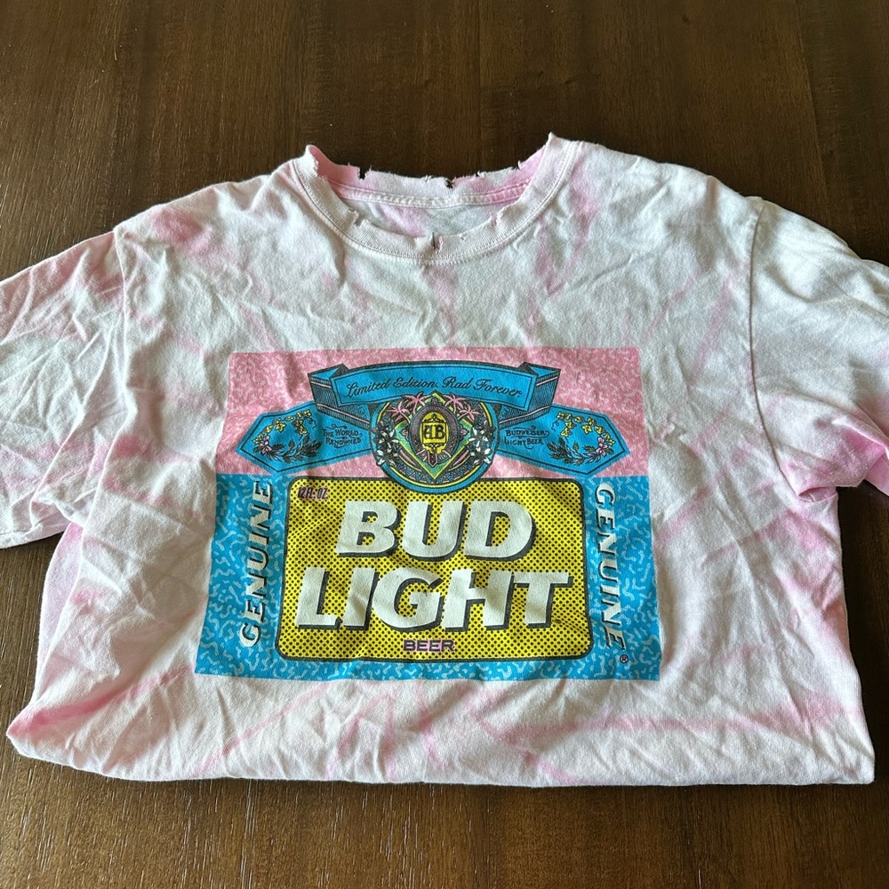 Bud Light Women's Short Sleeve Tee - Pink and Blue